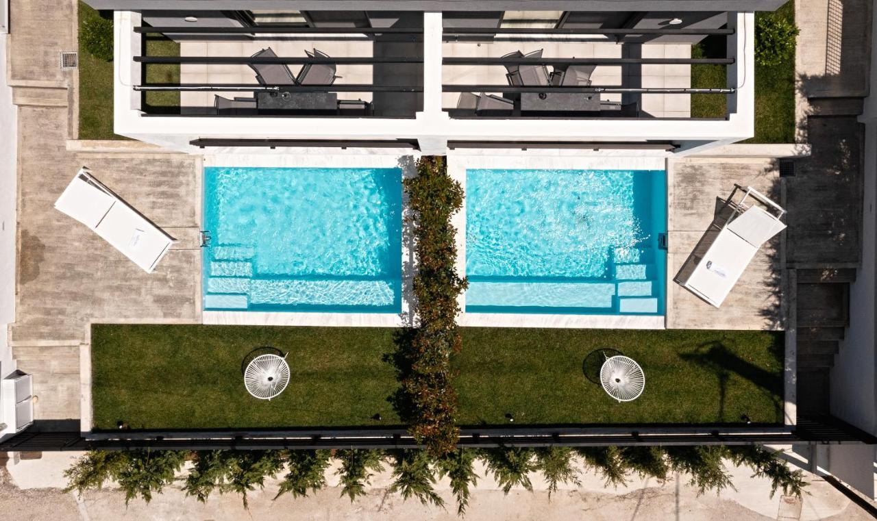 Cove Suites Nea Iraklitsa エクステリア 写真